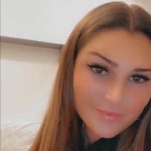 Meet your Posher, Alexa